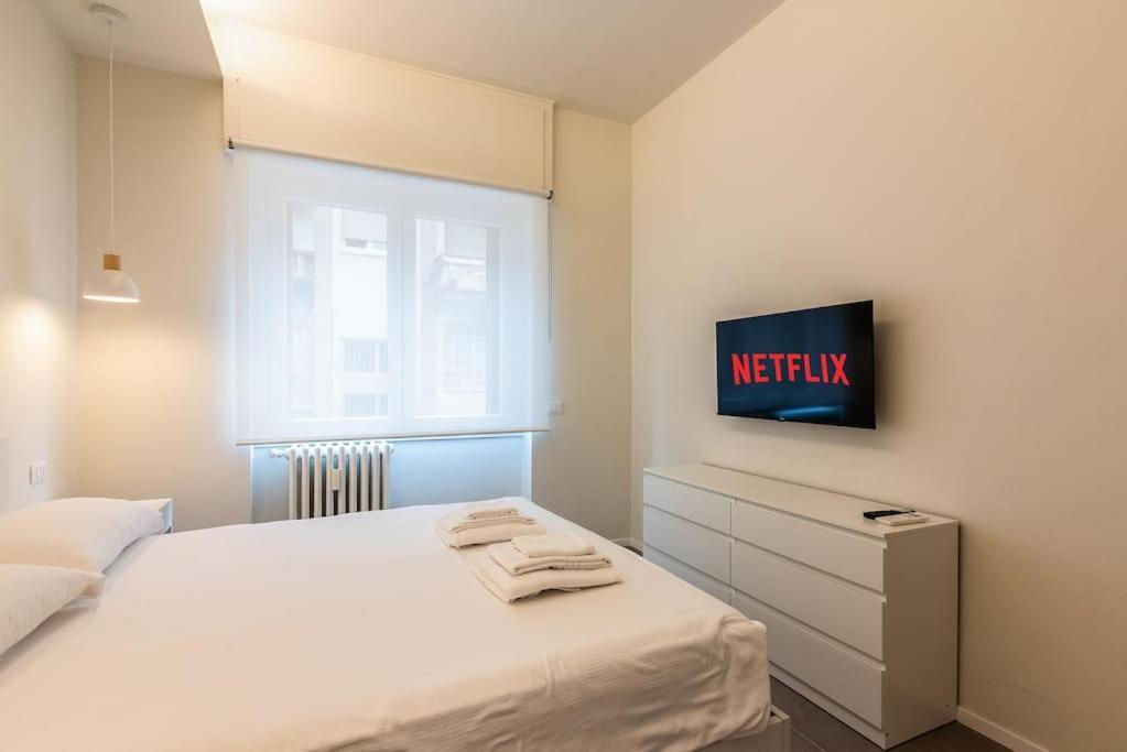 Modern Ac, Wifi Next To 2 Metro Line Stations And Life Area *